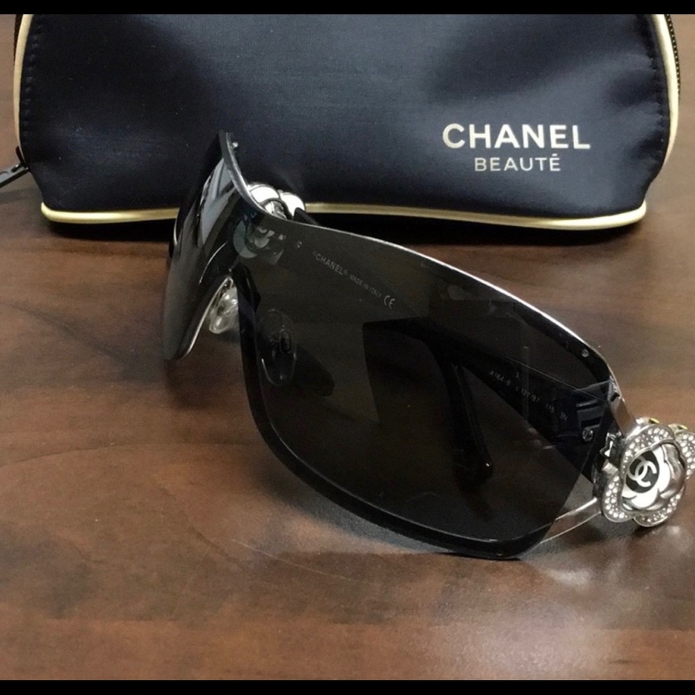 Chanel Sunglasses 4164-b